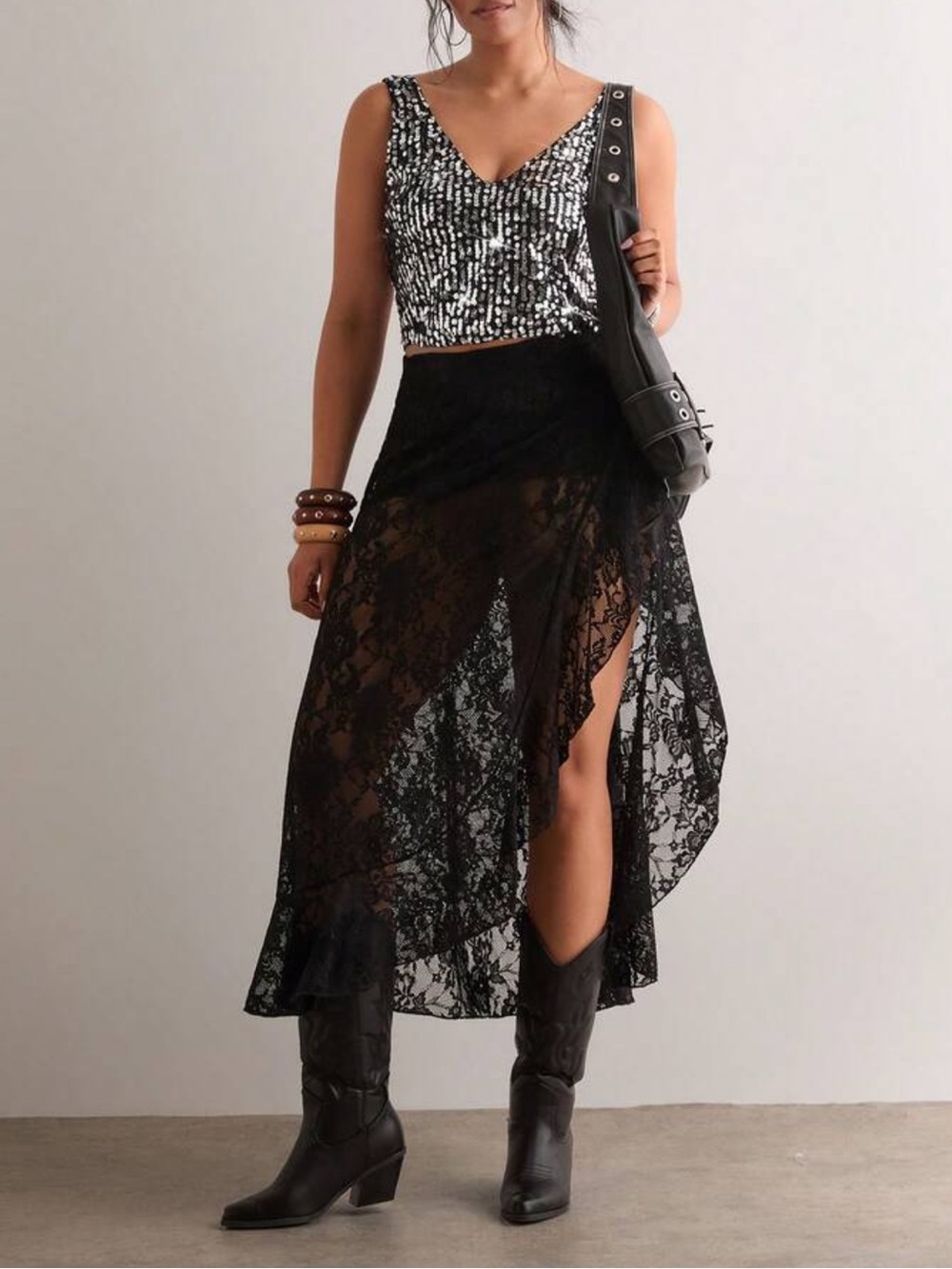 💎 PLUS Sequin Cropped Tank 💎 - Picture 2 of 7